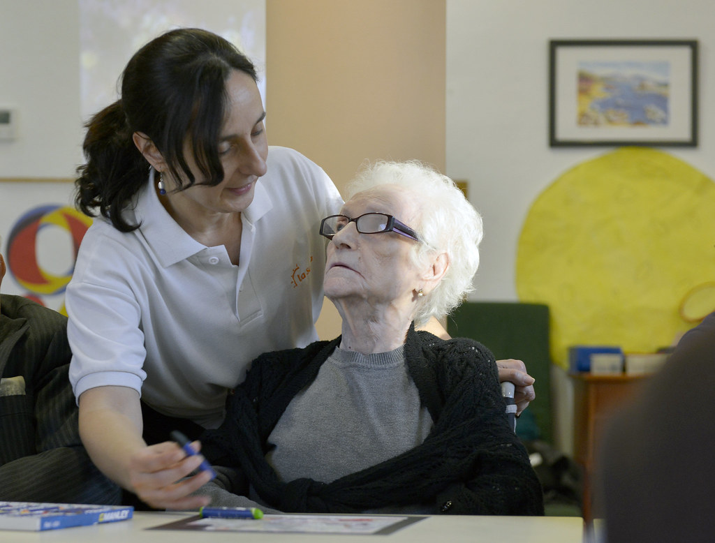 ¿Existe un seguro de salud de Sanitas para mayores de 70 años? Sanitas Promo Salud